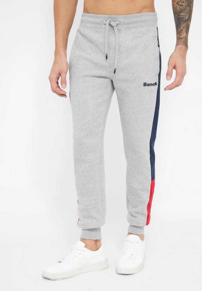 Bench. Jogginghose »Ginn« Stickerei, weiches Innenfinish Schwarz, Grey marl 1 Bench. Jogginghose »Ginn« Stickerei, weiches Innenfinish Schwarz, Grey marl