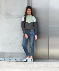 Bench. Sweatshirt mit modischen Einsätzen 7 Bench. Sweatshirt mit modischen Einsätzen -Bench Verkaufsgeschäft 0e58501b df5b 574a b38d f309eee68e7d