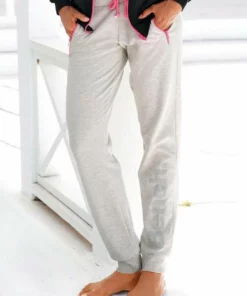 Bench. Relaxhose mit kontrastfarbenen Details Blau-meliert, Schwarz, Grau-meliert