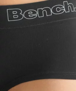 Bench. Panty (3 Stück) mit weichem Bündchen und Logodruck Schwarz, Anthrazit-meliert-rosa, Rot-meliert | marine-meliert | grau-meliert 10 Bench. Panty (3 Stück) mit weichem Bündchen und Logodruck Schwarz, Anthrazit-meliert-rosa, Rot-meliert | marine-meliert | grau-meliert -Bench Verkaufsgeschäft 21521750