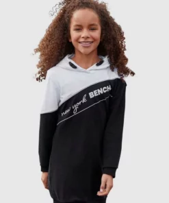 Bench. Sweatkleid mit Kapuze