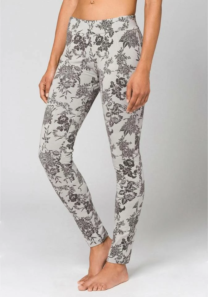 Bench. Leggings mit samtigem Blumendruck 1 Bench. Leggings mit samtigem Blumendruck