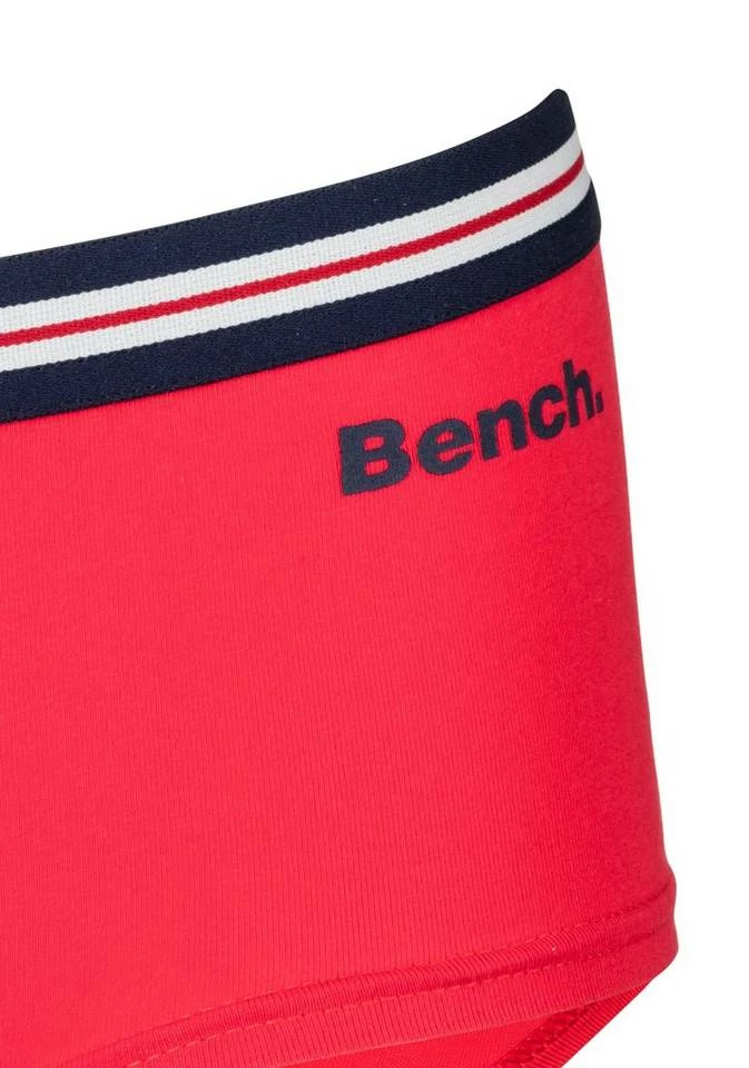 Bench. Hipster (3 Stück) mit weichem Webbündchen und kleinem Logodruck seitlich Rot, Marine 5 Bench. Hipster (3 Stück) mit weichem Webbündchen und kleinem Logodruck seitlich Rot, Marine – Bild 5