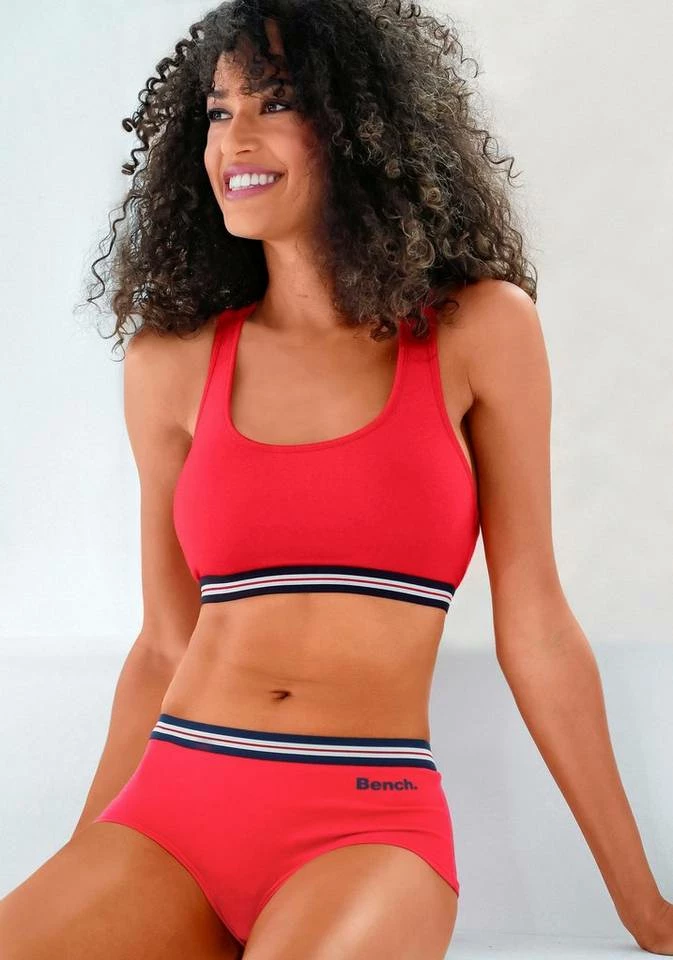 Bench. Bustier (2-tlg) mit Racerback und kleinem Logodruck hinten Marine-gestreift | marine-uni, Rot-gestreift | rot-uni 5 Bench. Bustier (2-tlg) mit Racerback und kleinem Logodruck hinten Marine-gestreift | marine-uni, Rot-gestreift | rot-uni – Bild 5
