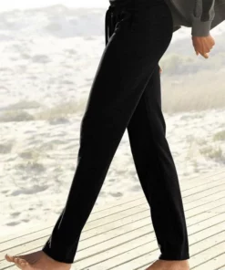 Bench. Sweathose mit Seitenstreifen und geradem Bein Mint-schwarz, Rosa-schwarz, Schwarz, Anthrazit-meliert-schwarz 17 Bench. Sweathose mit Seitenstreifen und geradem Bein Mint-schwarz, Rosa-schwarz, Schwarz, Anthrazit-meliert-schwarz -Bench Verkaufsgeschäft 3516f3c1 b16f 52df b664 411ca5ca2dae