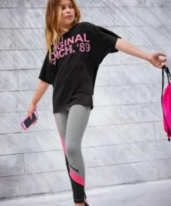 Bench. Fledermausshirt in weiter modischer Form 11 Bench. Fledermausshirt in weiter modischer Form -Bench Verkaufsgeschäft 36484274