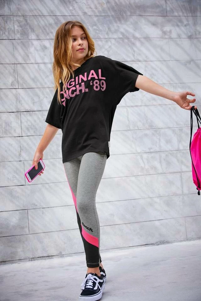 Bench. Fledermausshirt in weiter modischer Form 6 Bench. Fledermausshirt in weiter modischer Form – Bild 6