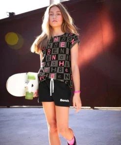 Bench. T-Shirt in legerer Passform -Bench Verkaufsgeschäft 36526073