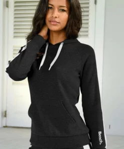 Bench. Kapuzensweatshirt mit Seitenstreifen und Kängurutasche Schwarz-weiß, Nude-weiß, Stone-weiß 17 Bench. Kapuzensweatshirt mit Seitenstreifen und Kängurutasche Schwarz-weiß, Nude-weiß, Stone-weiß -Bench Verkaufsgeschäft 3d4b0863 7ff4 55e6 a9d2 3123fc5e4ef1