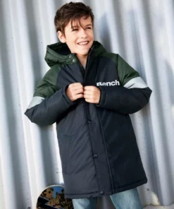 Bench. Winterjacke -Bench Verkaufsgeschäft 442ba253 560d 5464 ac13 f51337a7c3e6