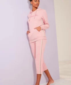 Bench. Relax-Caprihose mit Glitzerstreifen Beige-melange, Schwarz, Rosé 17 Bench. Relax-Caprihose mit Glitzerstreifen Beige-melange, Schwarz, Rosé -Bench Verkaufsgeschäft 56578fb4 6f24 542c b936 311d41aa55b3