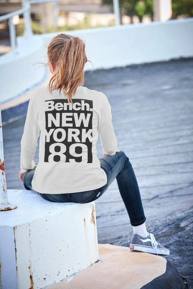 Bench. Langarmshirt mit großem Rückendruck 4 Bench. Langarmshirt mit großem Rückendruck – Bild 4