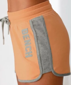 Bench. Sweatshorts »Contrast« mit kontrastfarbenen Einsätzen und Logodruck Schwarz-weiß, Pfirsich-grau-meliert, Navy-pink
