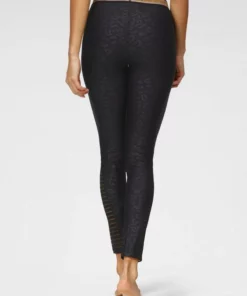Bench. Leggings mit Leodruck und Mesh-Einsatz Nougat-leo, Schwarz-leo 18 Bench. Leggings mit Leodruck und Mesh-Einsatz Nougat-leo, Schwarz-leo -Bench Verkaufsgeschäft 5f7fa3b1 f109 579d b8a4 59159bc7c3f0
