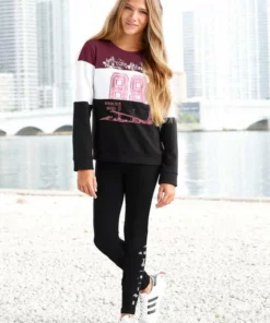 Bench. Sweatshirt in Colorblocking 10 Bench. Sweatshirt in Colorblocking -Bench Verkaufsgeschäft 6089317f a734 56ae bb49 8b9b6b1607e0