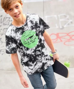 Bench. T-Shirt 9 Bench. T-Shirt -Bench Verkaufsgeschäft 6a47ae3a 24d4 500e a1c4 76643dc23d3f