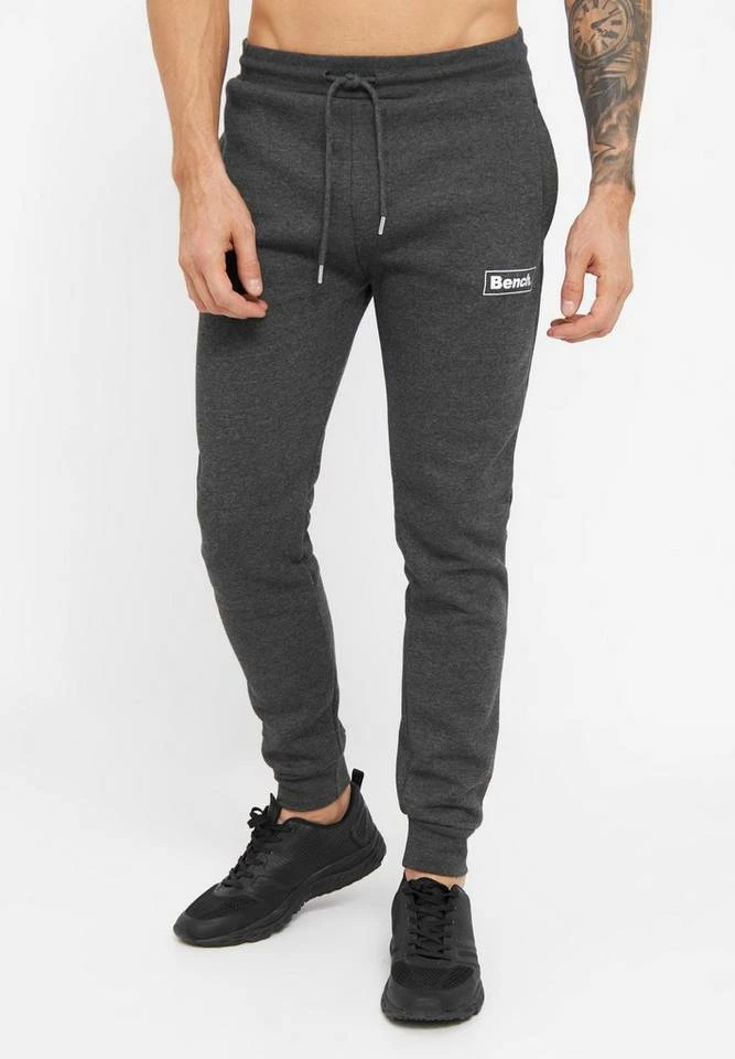 Bench. Jogginghose »Serge 2« Stickerei, weiches Innenfinish Navy, Schwarz, Grey marl, Charcoal Marl 16 Bench. Jogginghose »Serge 2« Stickerei, weiches Innenfinish Navy, Schwarz, Grey marl, Charcoal Marl – Bild 16