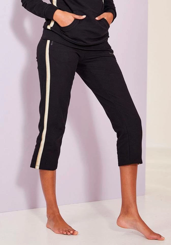 Bench. Relax-Caprihose mit Glitzerstreifen Beige-melange, Schwarz, Rosé 12 Bench. Relax-Caprihose mit Glitzerstreifen Beige-melange, Schwarz, Rosé – Bild 12