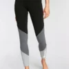 Bench. Leggings im sportiven Colorblockdesign