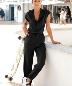 Bench. Overall aus Jersey mit Kapuze Taupe, Schwarz 13 Bench. Overall aus Jersey mit Kapuze Taupe, Schwarz -Bench Verkaufsgeschäft 969066c0 516b 5adc 8d4c 2f0632ac1fca