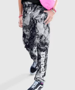 Bench. Haremshose mit tonigem Batikmuster