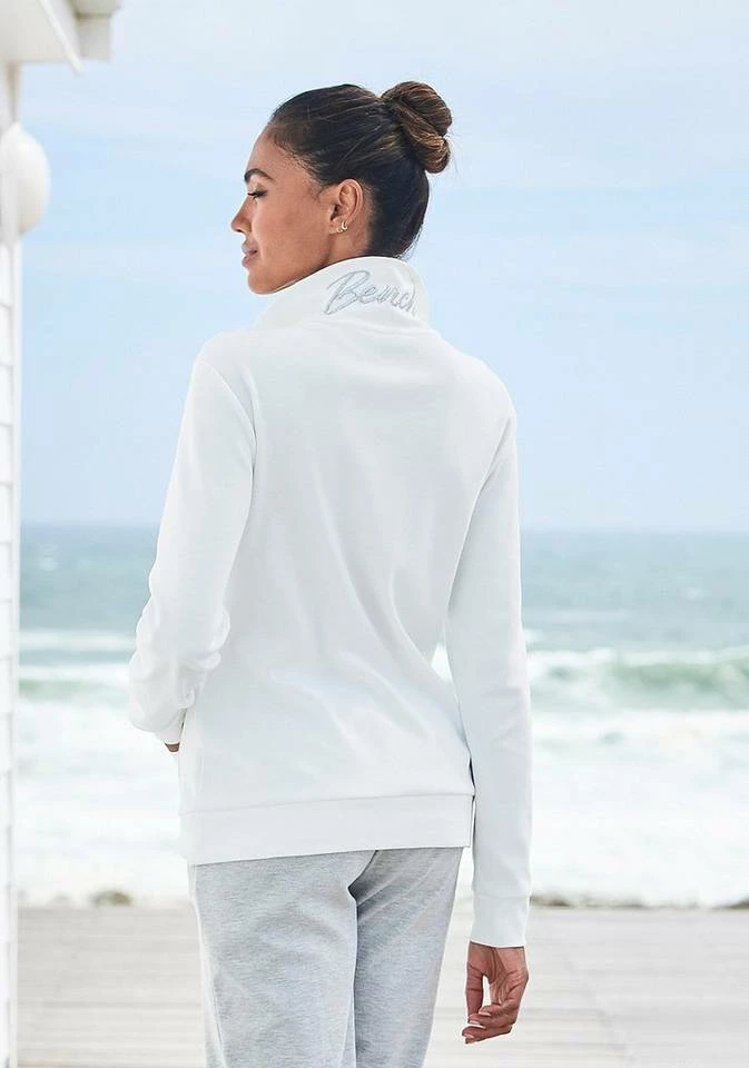 Bench. Sweatjacke mit glänzender Logostickerei am Stehkragen Schwarz, Ecru, Hellgrau-melange 11 Bench. Sweatjacke mit glänzender Logostickerei am Stehkragen Schwarz, Ecru, Hellgrau-melange – Bild 11