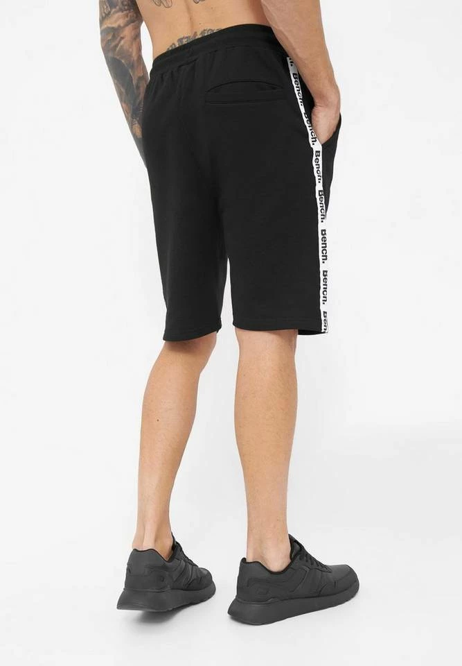 Bench. Shorts »Ping« Stickerei, weiches Innenfinish 3 Bench. Shorts »Ping« Stickerei, weiches Innenfinish – Bild 3