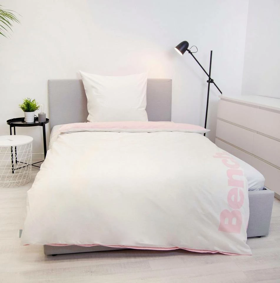 Wendebettwäsche »Bench«, Bench., mit Schriftzug Rosa, Schwarz, Grau, Mint 4 Wendebettwäsche »Bench«, Bench., mit Schriftzug Rosa, Schwarz, Grau, Mint – Bild 4