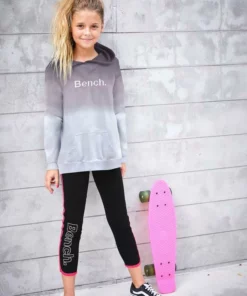 Bench. Kapuzensweatshirt mit Logo-Stickerei -Bench Verkaufsgeschäft b8fc89d9 3314 50b5 ac66 b3dbfd7d80e7