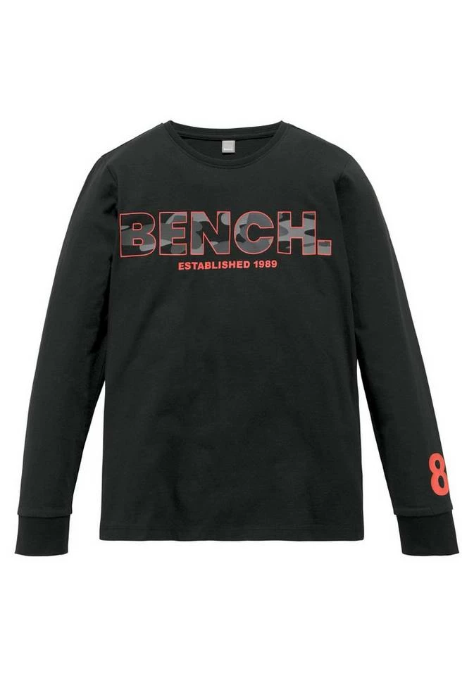 Bench. Langarmshirt »mit Brustdruck in Tarnmuster« 1 Bench. Langarmshirt »mit Brustdruck in Tarnmuster«
