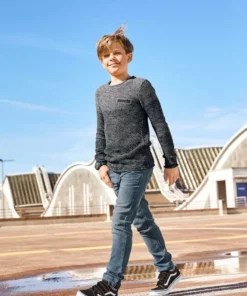 Bench. Strickpullover im Farbverlauf -Bench Verkaufsgeschäft bc746a21 a5f2 5de5 bee4 c9fa8cc4fe5a