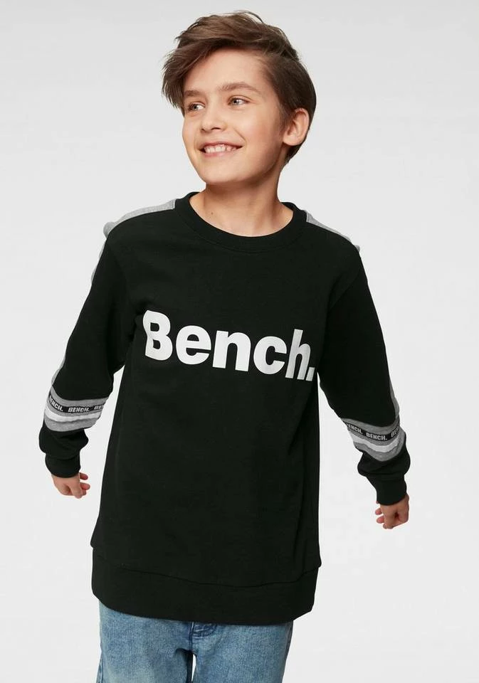 Bench. Sweatshirt »mit farbigen Einsätzen« 1 Bench. Sweatshirt »mit farbigen Einsätzen«