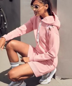 Bench. Sweatkleid mit Blumenprint auf der Schulter Schwarz, Weiß, Rauchrosa -Bench Verkaufsgeschäft c9fb9da9 600c 55bc 8415 95ce83c15041