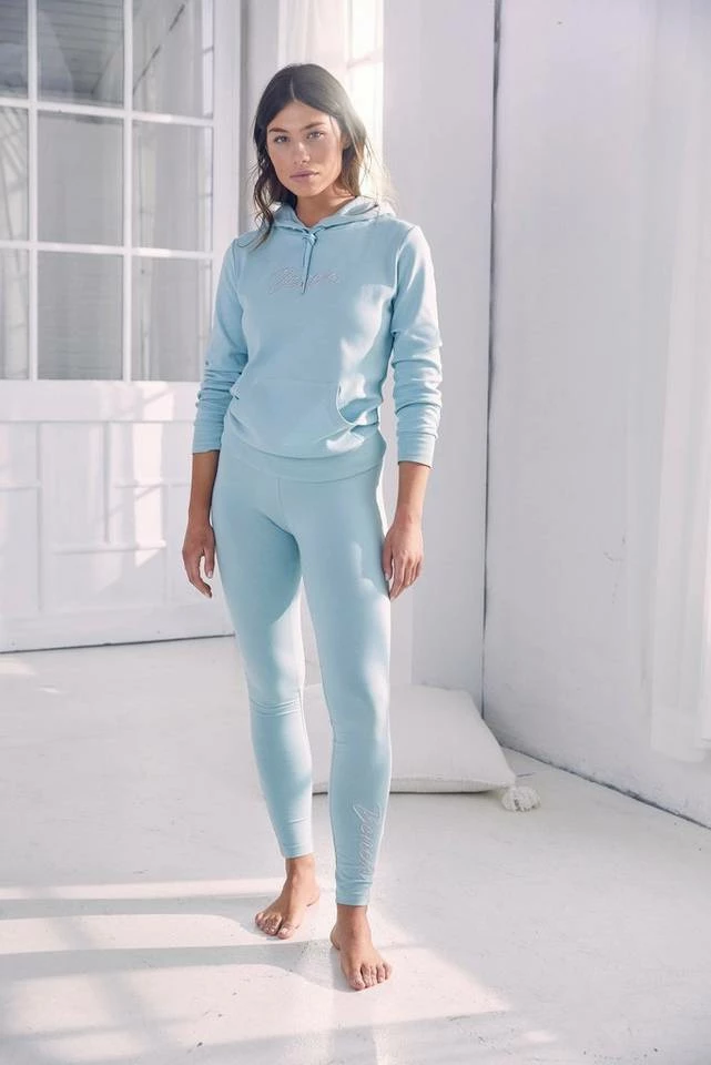 Bench. Hoodie mit glänzender Logostickerei Beere, Mint, Marine 3 Bench. Hoodie mit glänzender Logostickerei Beere, Mint, Marine – Bild 3