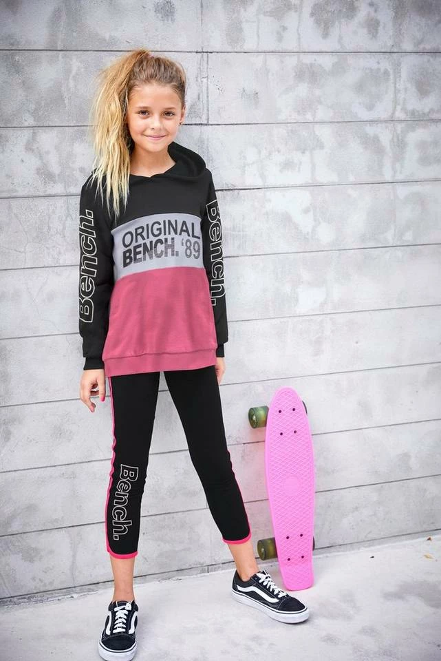 Bench. Kapuzensweatshirt mit Logoprints 5 Bench. Kapuzensweatshirt mit Logoprints – Bild 5