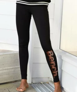 Bench. Leggings mit Logodruck in Metalloptik Schwarz, Aubergine -Bench Verkaufsgeschäft dfce9b78 d4b8 5b31 acc0 b63d067ef898