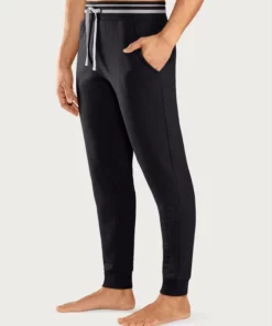 Bench. Relaxhose mit Logodruck auf dem Bein Khaki, Grau, Schwarz, Navy -Bench Verkaufsgeschäft eed9797f 474e 535d 9d81 48f0e79b6e7b