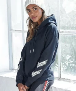 Bench. Hoodie mit Logodruck Schwarz, Offwhite-altweiß-ecru