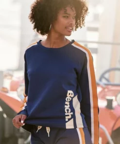 Bench. Sweatshirt mit Kontrastlogoprint Creme, Mandarine, Dunkelblau -Bench Verkaufsgeschäft f3ade459 f042 5728 823f 05625100f15b
