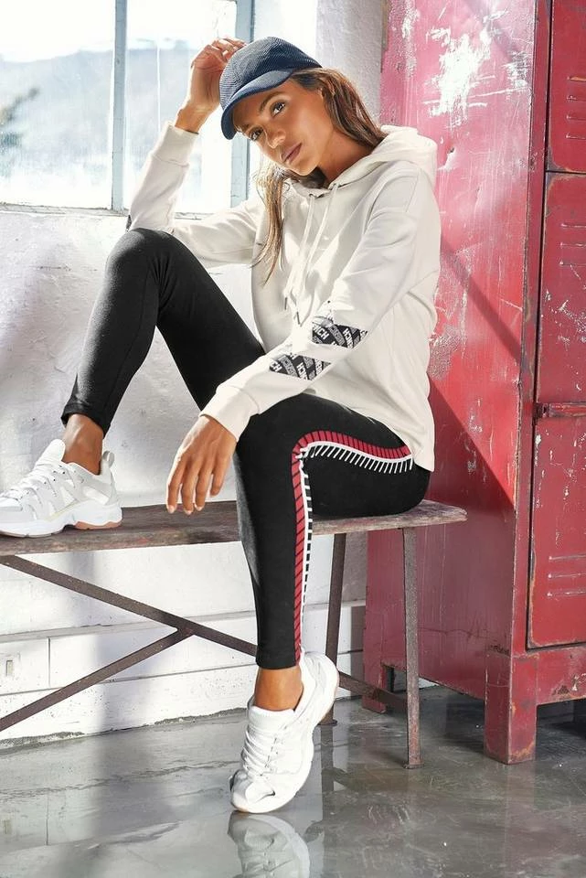 Bench. Leggings mit seitlichem Streifen 3 Bench. Leggings mit seitlichem Streifen – Bild 3